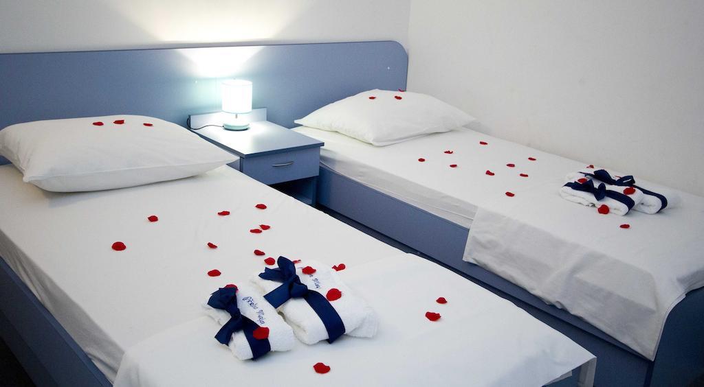 Apartment Pcelica Maja โปดสตรานา ห้อง รูปภาพ